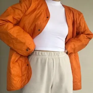 Aritzia Tna Wicker Lightweight Puffer Jacket Orange Size Small