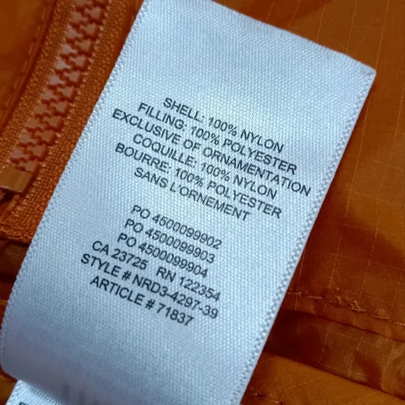 Aritzia Tna Wicker Lightweight Puffer Jacket Orange Size Small