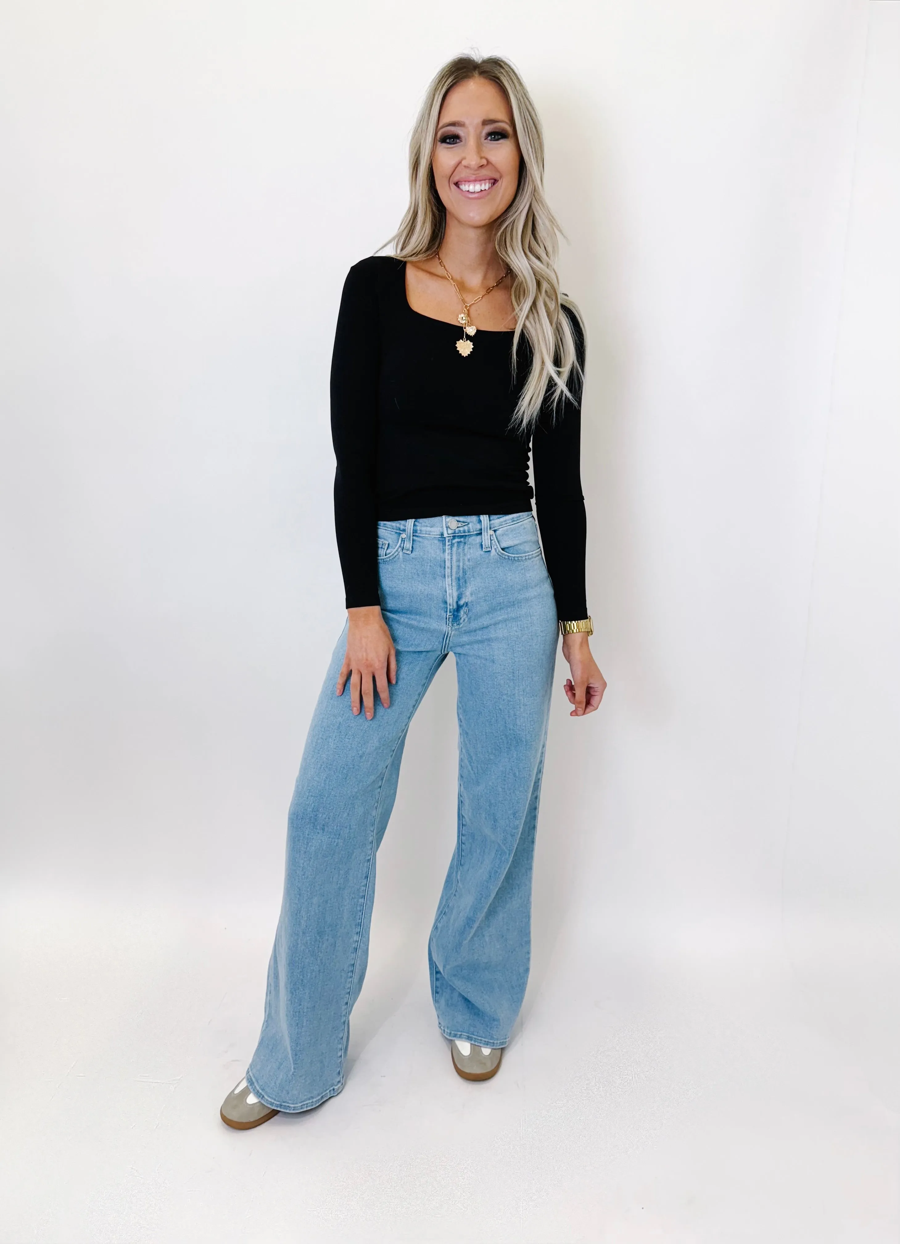 Black Square Neck Long Sleeve Top