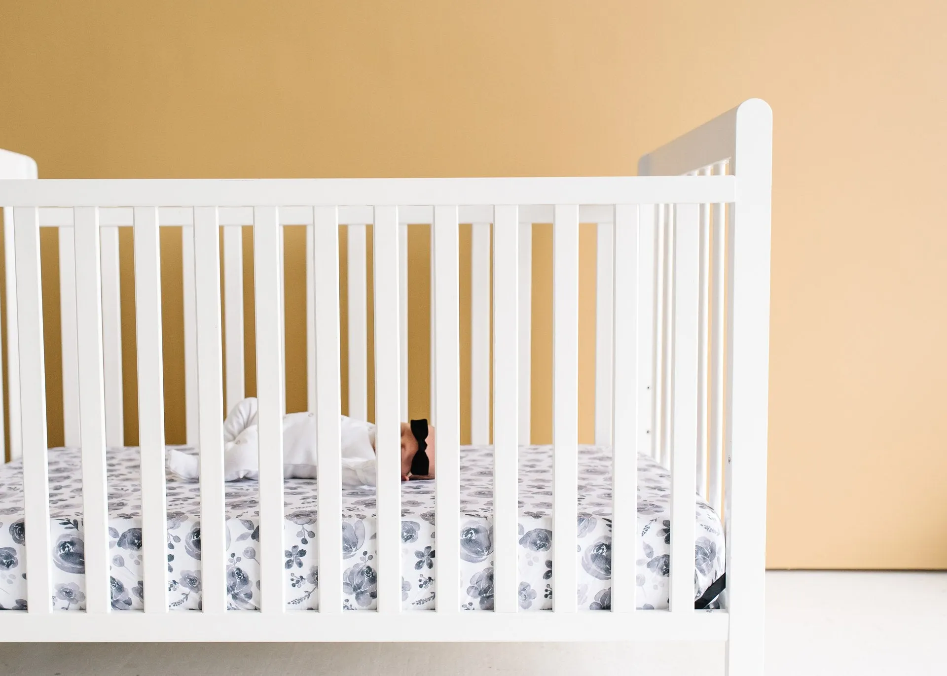 Copper Pearl Rowan Fitted Crib Sheet