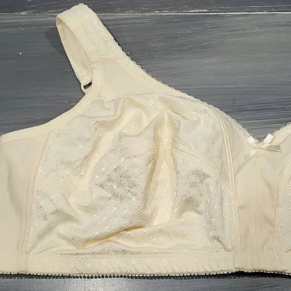Dominique Marcelle Comfort Bra 46C Everyday Wirefree Champagne  5360