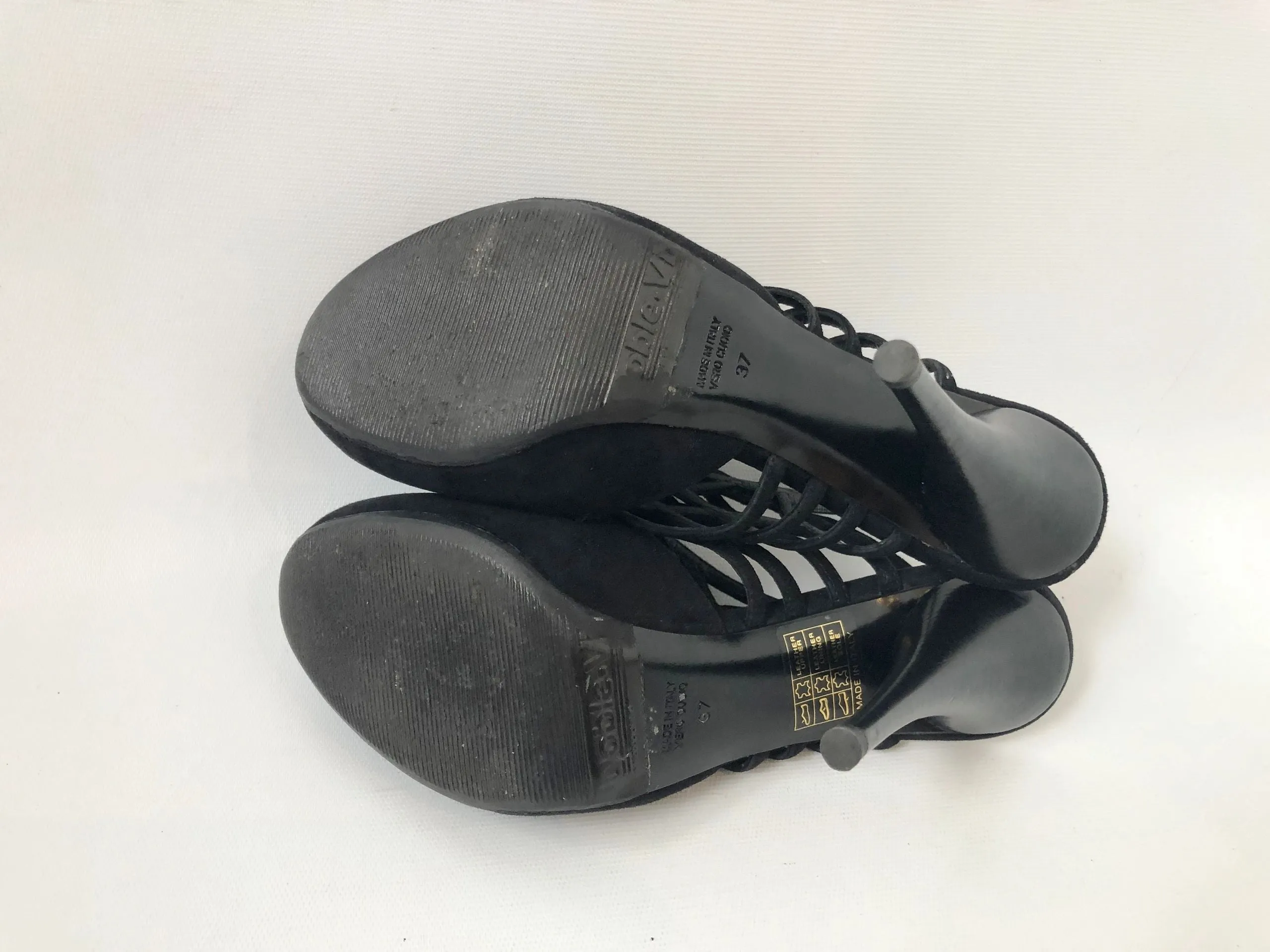 Fendi Suede Cage Sandal Size 37 It