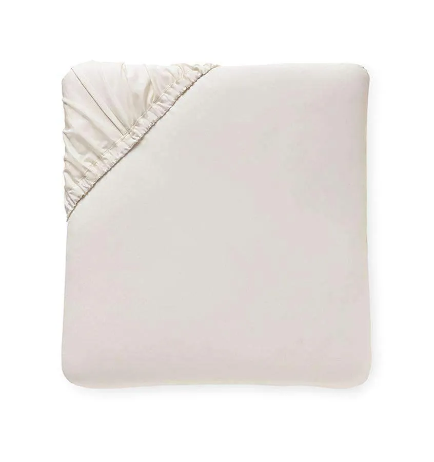 Finna Fitted Sheet by Sferra