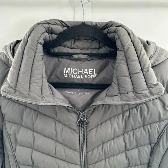 Michael Michael Kors Gray Ultra Light Weight Packable Hooded Puffer Coat