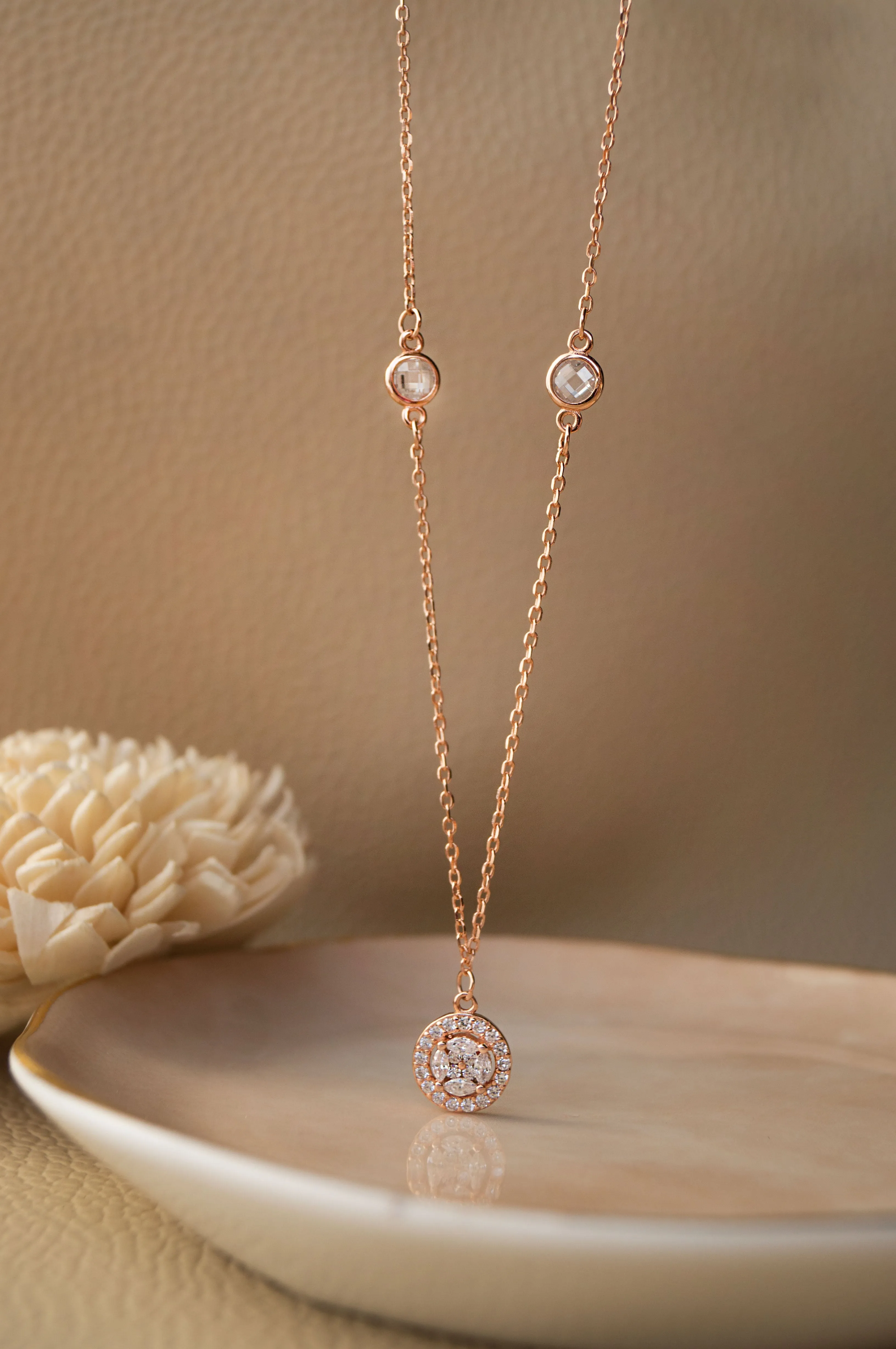 Minimal Cluster Sterling Silver Chain Necklace