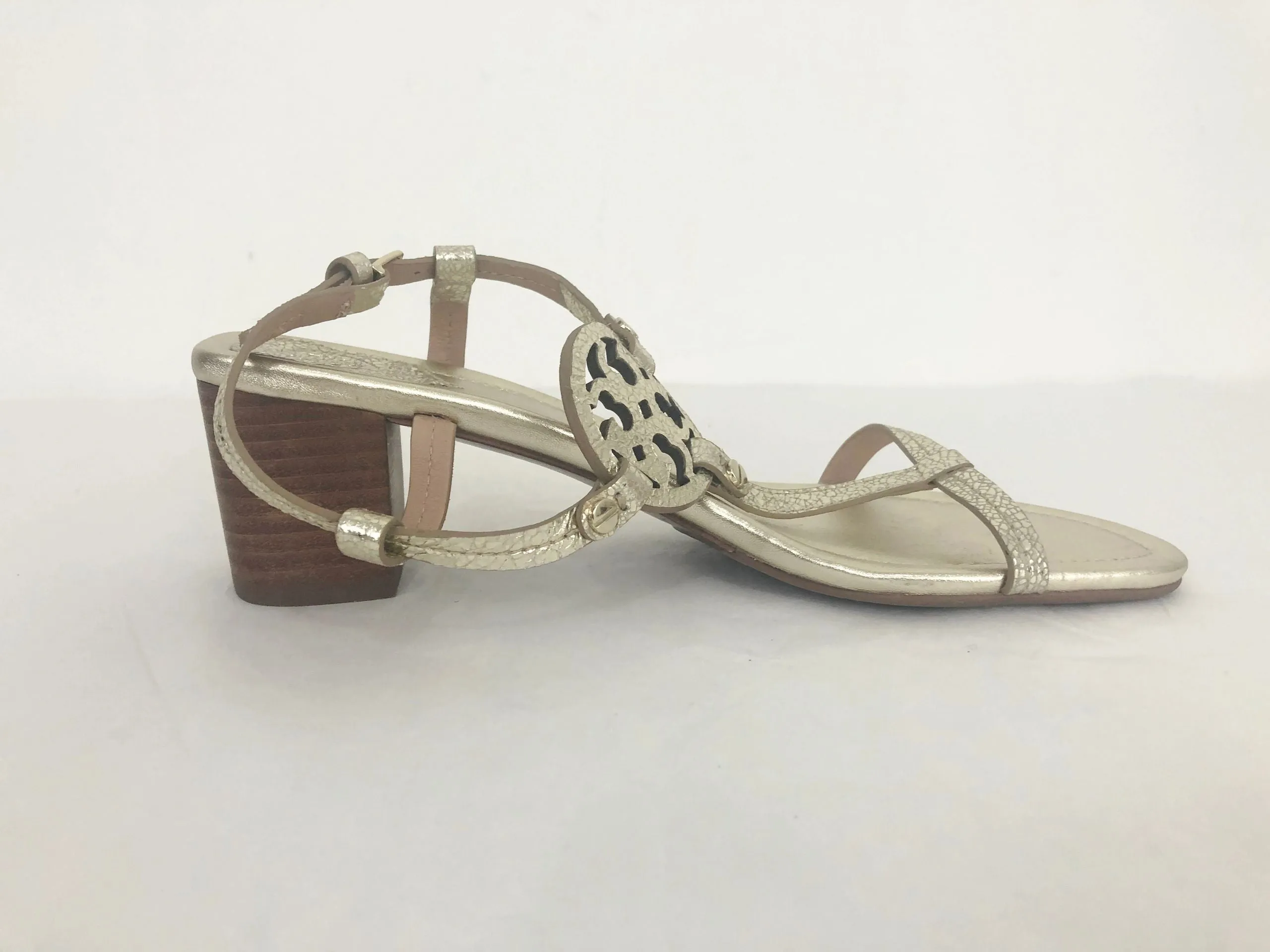 NEW Tory Burch Gold Logo Sandal Size 8