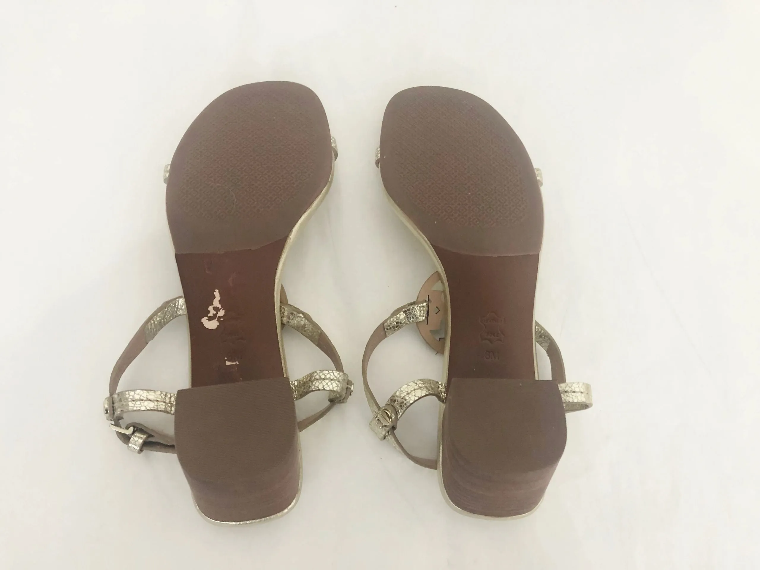 NEW Tory Burch Gold Logo Sandal Size 8