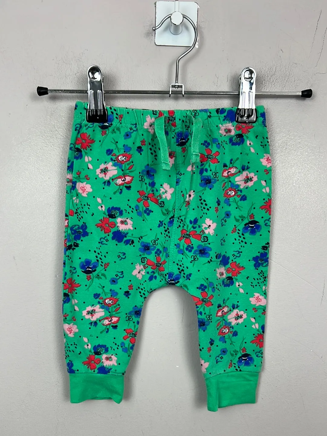 Next green floral joggers 3-6m