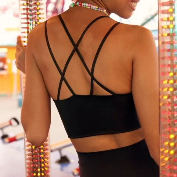 OFFLINE By Aerie Real Me Hold Up Sports Bra