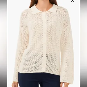 Open Stitch Collar button up winter Cardigan sweater. cream colored. Size M. NEW