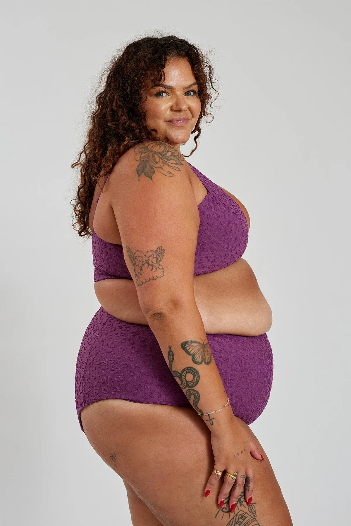 Penelope Bikini Bottom Curve - Textured Leopard Grape