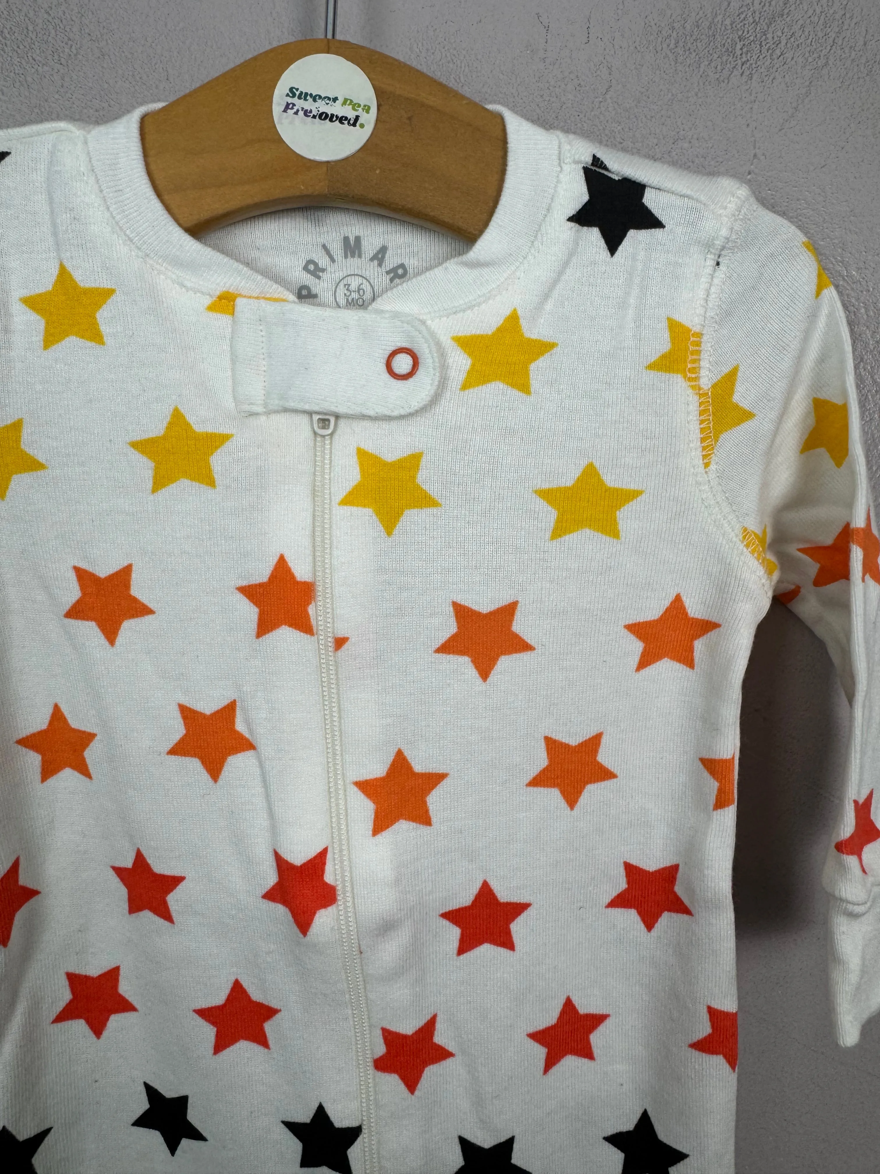 Primary Organic Sleepsuit - White Multi Stars (New) NB to 18-24m