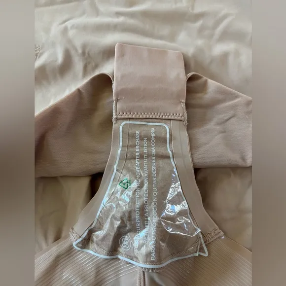 Tank BodysuitHoneylove COLOR: SAND